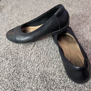 Clarks Black Women's Loafers. Maybe worn 5 times.  My foot  wide. Too Late Rtrn